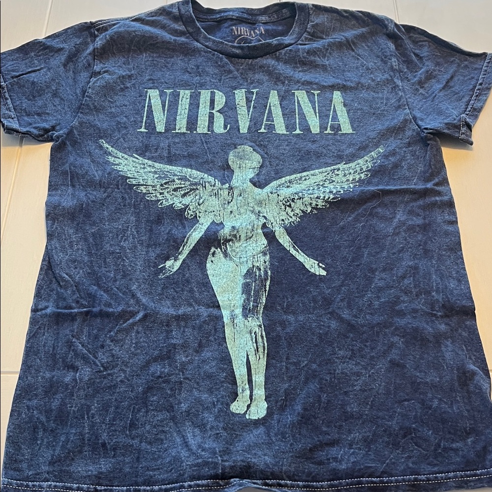 NIRVANA official merchandise/size S Band Tee/loved it and want to share